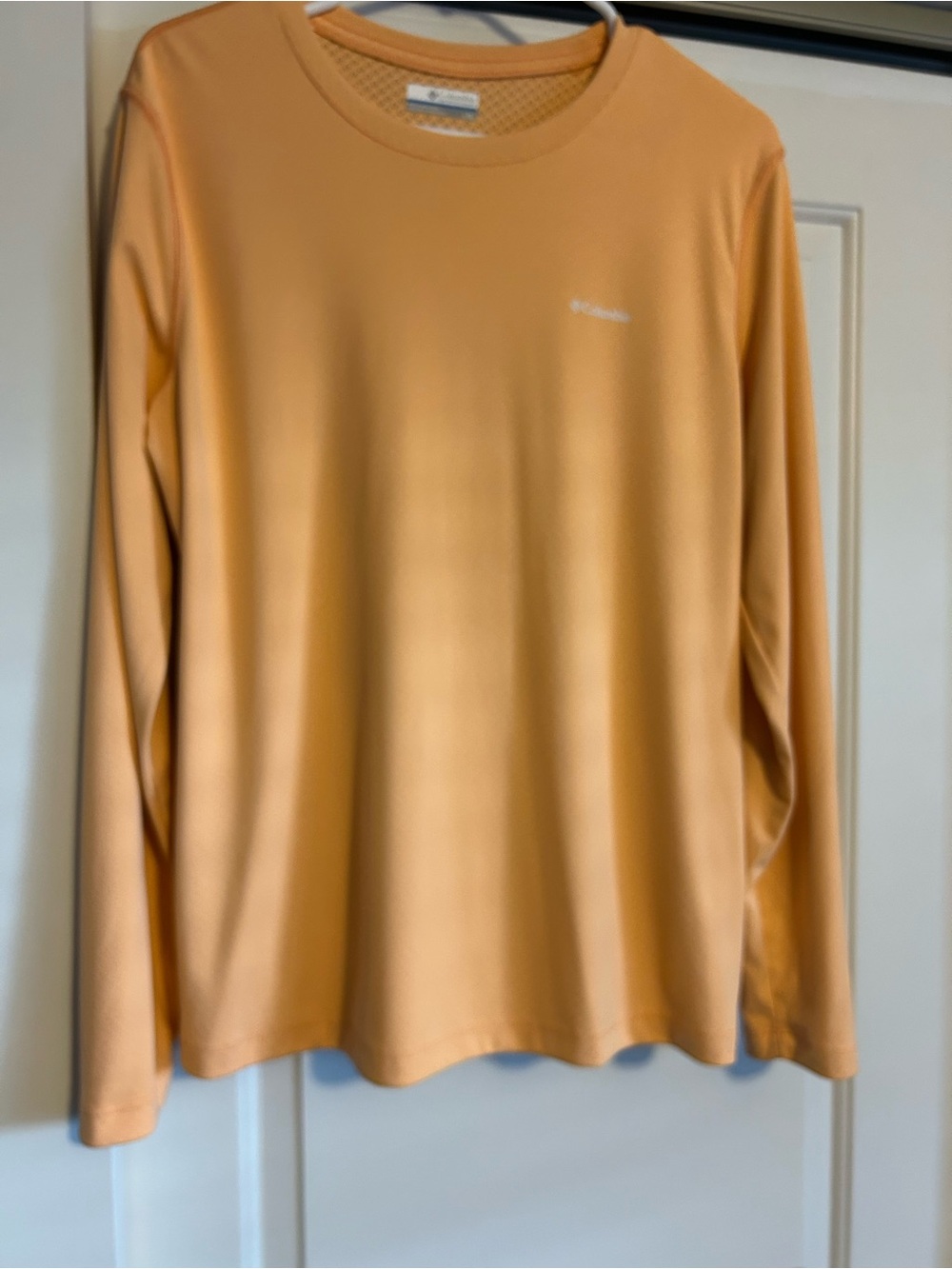 Columbia Women’s Long-Sleeve Performance Shirt - Peach